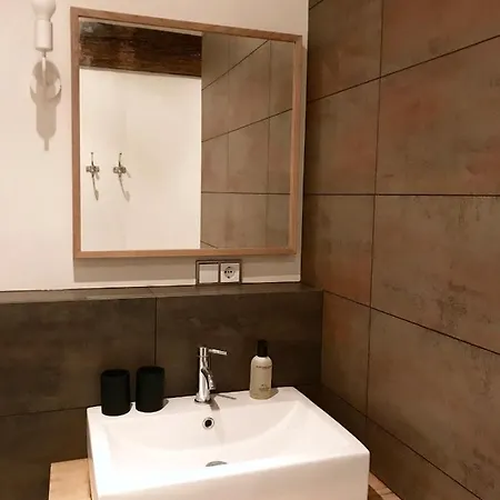 No. 42 Bed & Breakfast Valkenburg aan de Geul