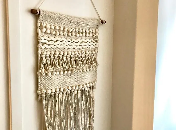 No. 42 Nocleg ze śniadaniem 3*